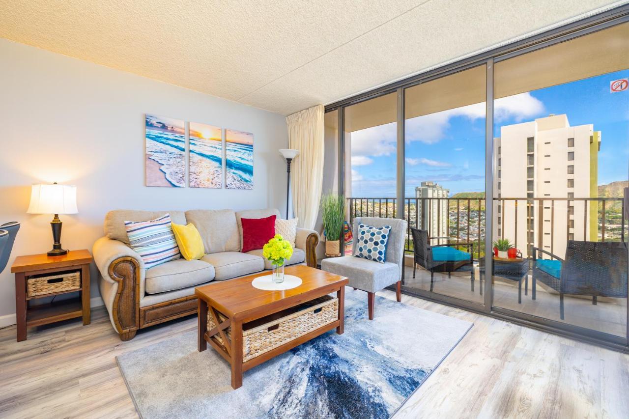 Ocean & Diamond Head Views - Near Beach - Parking! Honolulu Exterior photo